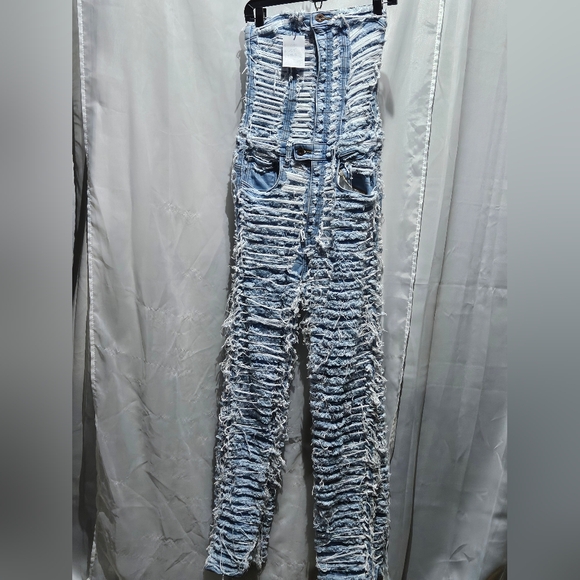 Akira Aphrodite NWTs Distressed Light Blue Denim Jean Jumpsuit - Picture 2 of 7